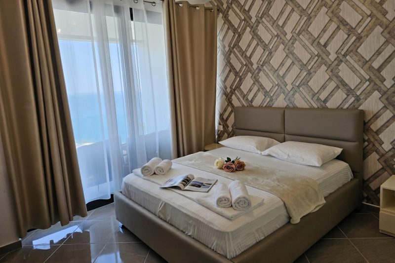 Sunset Luxury Apartment /w Panoramic Sea View