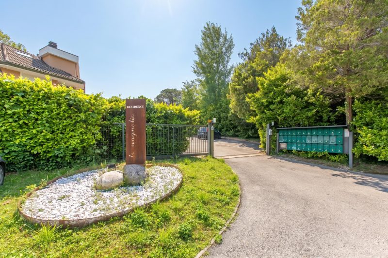 Residenza il Mulino: Lake Maggiore Ispra Apt with Terrace