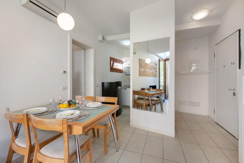Garda Therme Apartment with Balcony & Mountain Views