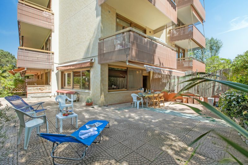 Casa Piero with Private Garden and Parking