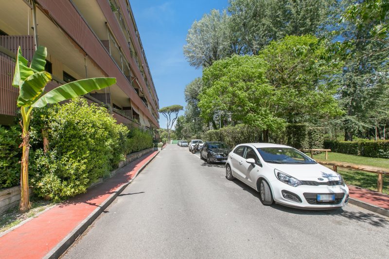 Casa Piero with Private Garden and Parking