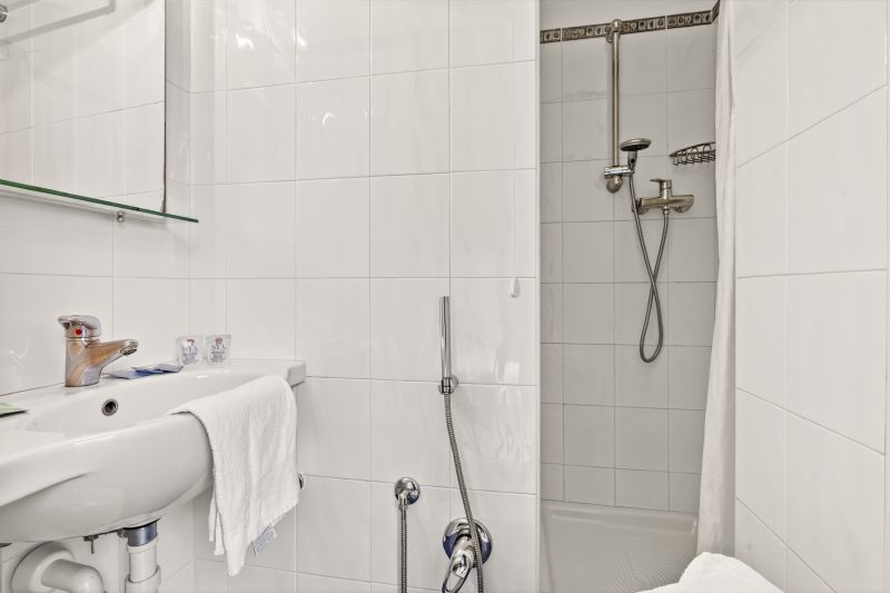 Room With Double Bed With Balcony