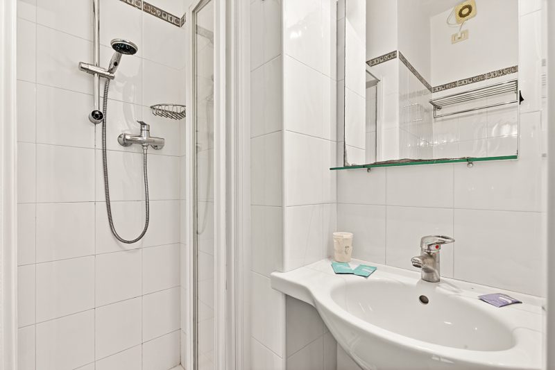 Room With Double Bed With Balcony