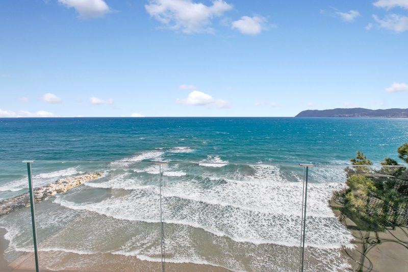 Attico Giancardi - Beachfront Sea-View Terrace
