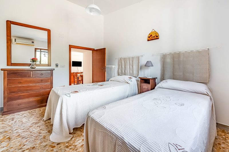 Casolare Di Puglia with private Pool