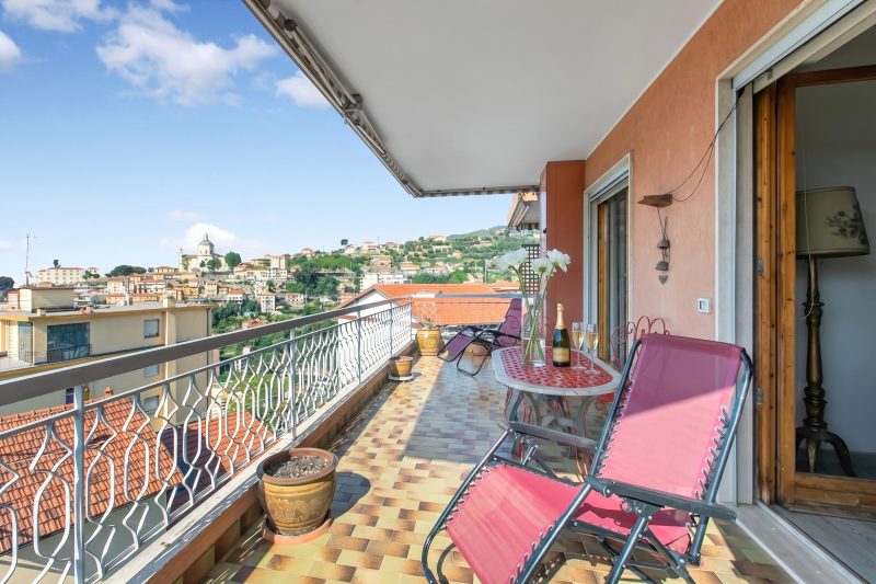 Casa Rattana Apartment with Panoramic Terrace & Sea View