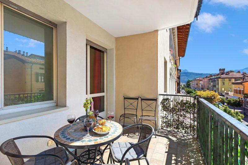 Riva Dante Apartment