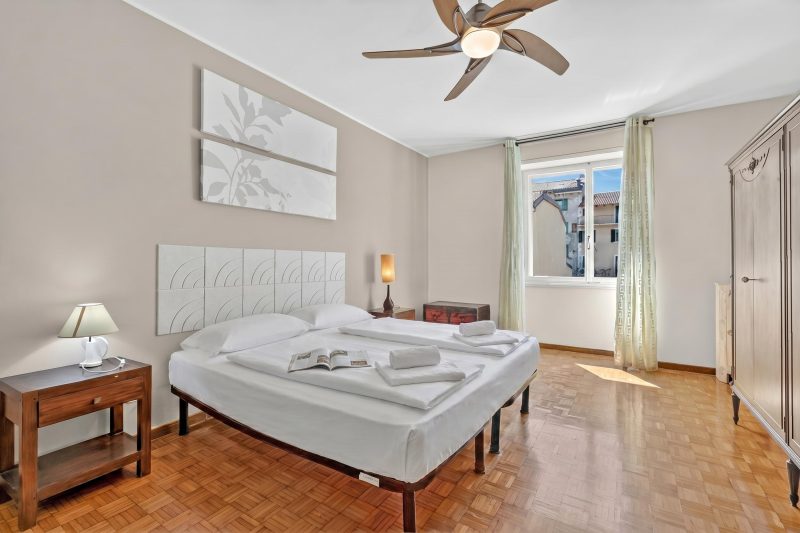 Riva Dante Apartment