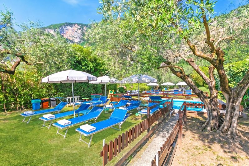 Lagotissimo 17 - Apartment with Balcony View and Pool