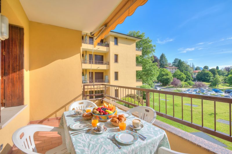 Appartamento Lake View Laveno 1BR, Sleeps 4