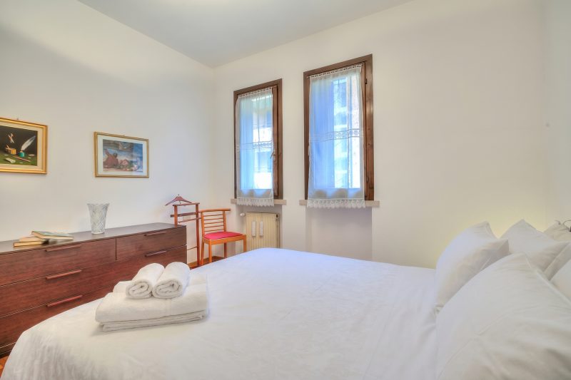 Appartamento Lake View Laveno 1BR, Sleeps 4