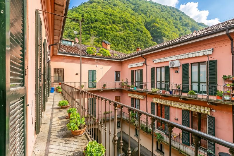 Apt. Annamaria: Family-Friendly 2BR Central Base for Trips