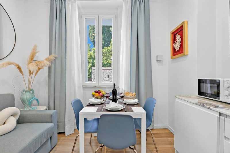 Kamy Home | Steps to the Lake & Free Park