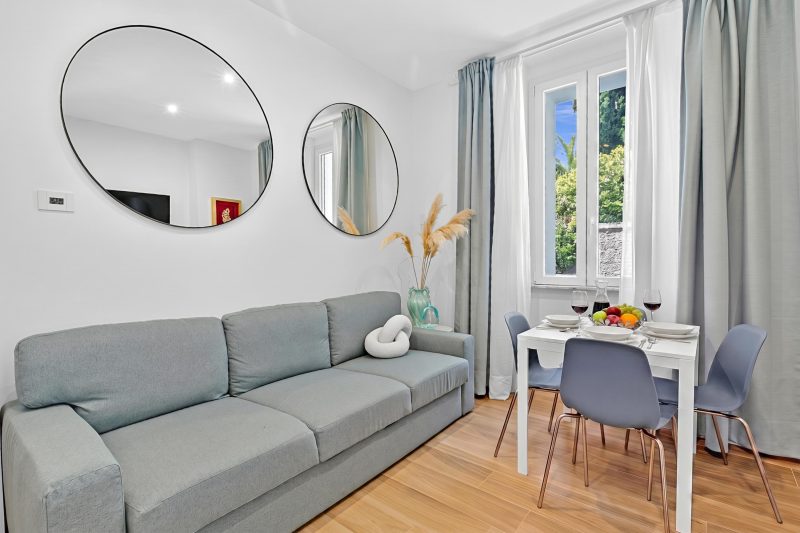 Kamy Home | Steps to the Lake & Free Park