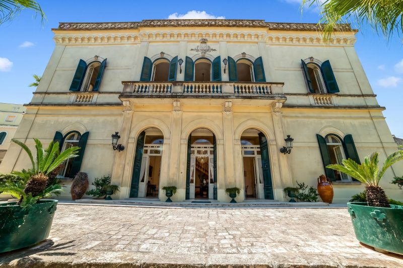 Villa Ciardo with Private Pool in Salento
