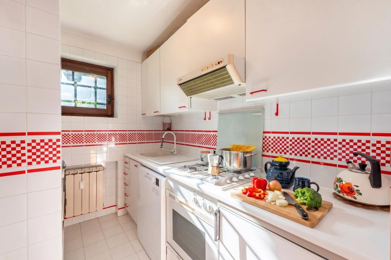 Family Apartment Steps From Ski Lifts