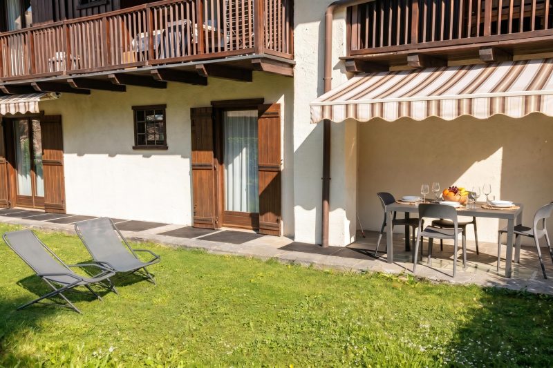 Family Apartment Steps From Ski Lifts