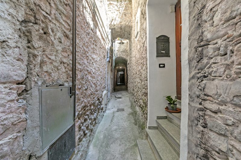 Icardi 2 Casa Di Mattoni