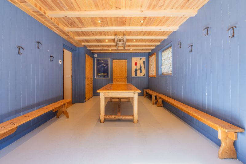 Chalet Montet Forest River Garden Lodge