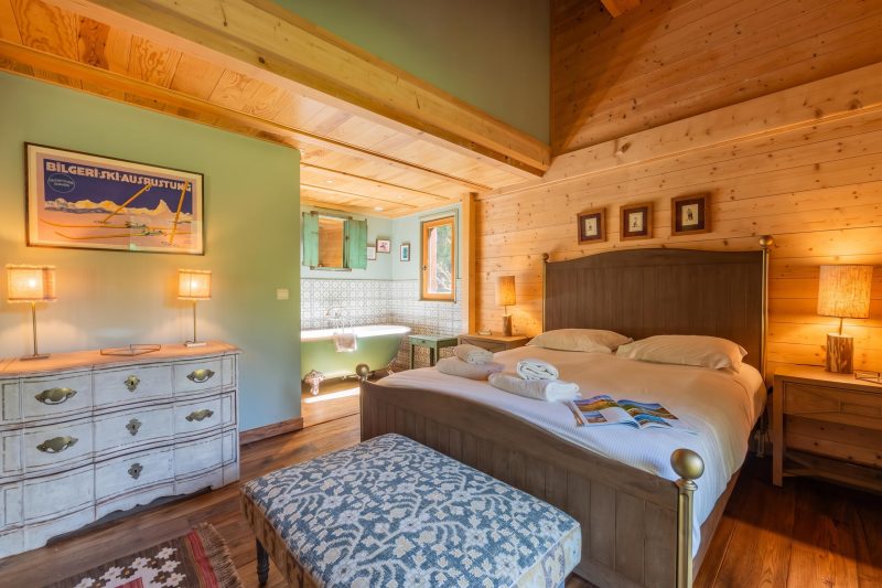 Chalet Montet Forest River Garden Lodge
