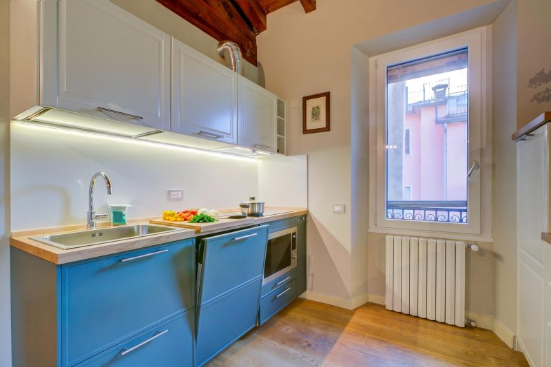 Paul | Spacious Central Apart & Garage