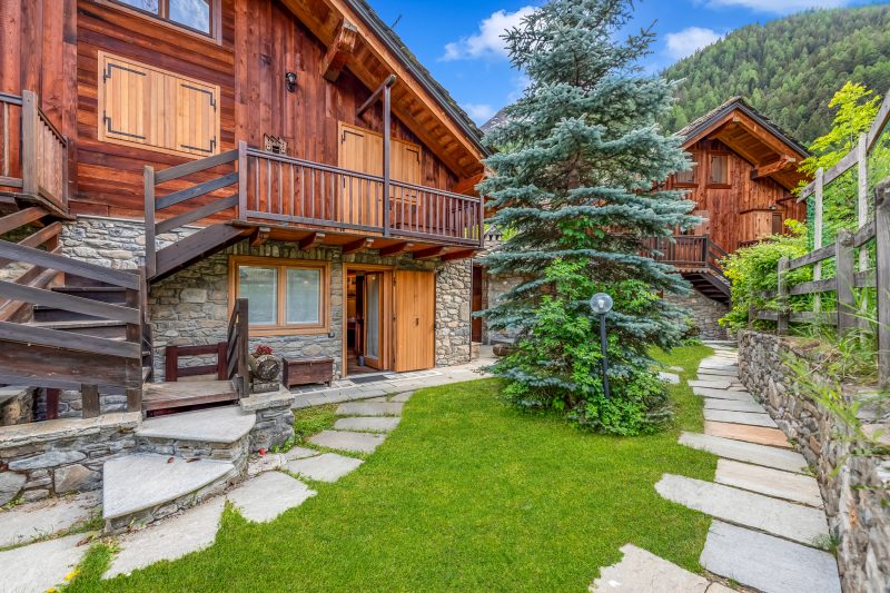 Courmayeur Apartment X6 Parking