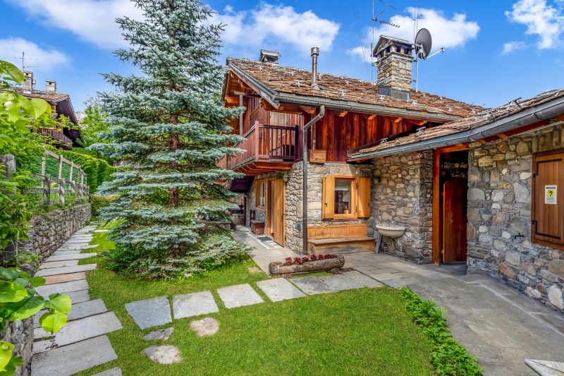 Courmayeur Apartment X6 Parking