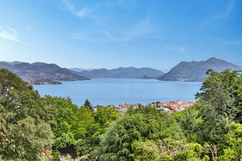 Riflessi Di Luce: Lake Maggiore View Balcony Stresa