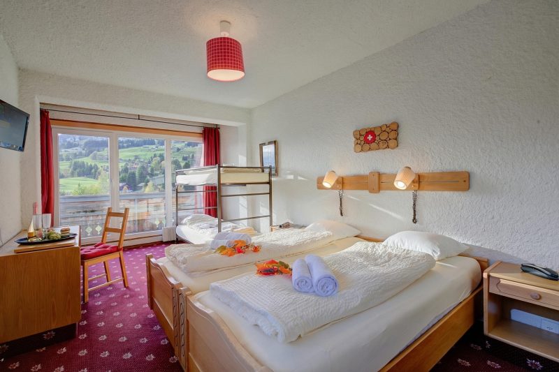 Hotel Relais Alpin Family Room & Balcony7 140