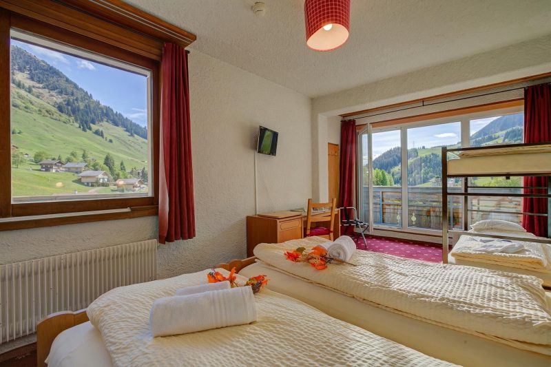 Hotel Relais Alpin Family Room & Balcony7 140