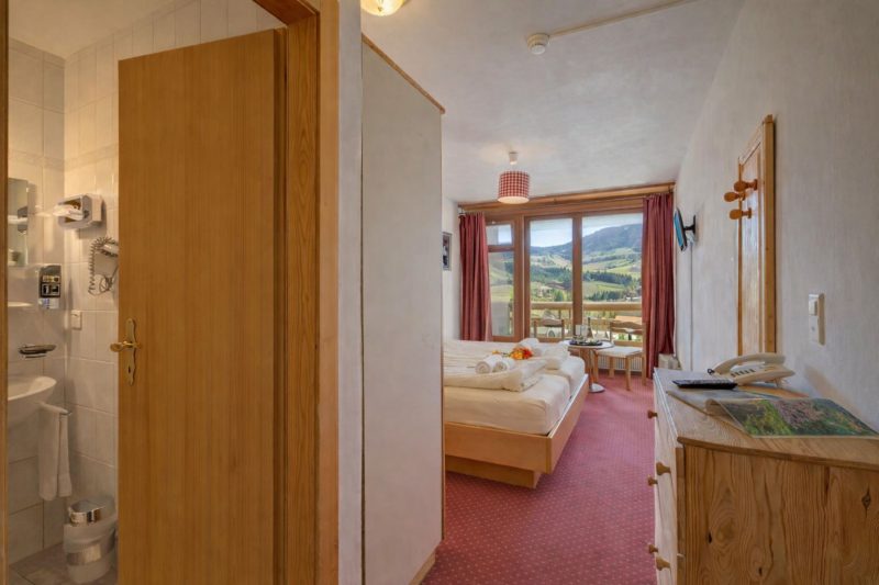 Hotel Relais Alpin Twin Room Ski In-Out11 127