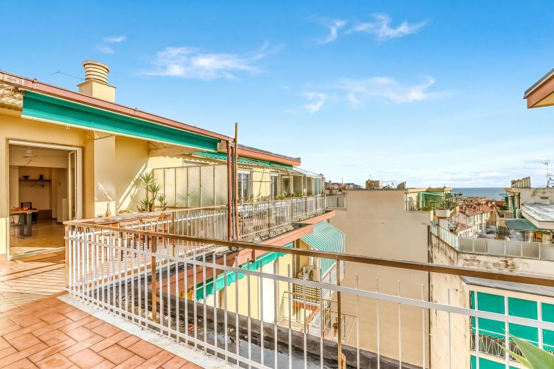 Penthouse Vista Mare E Monti Centro Sanremo