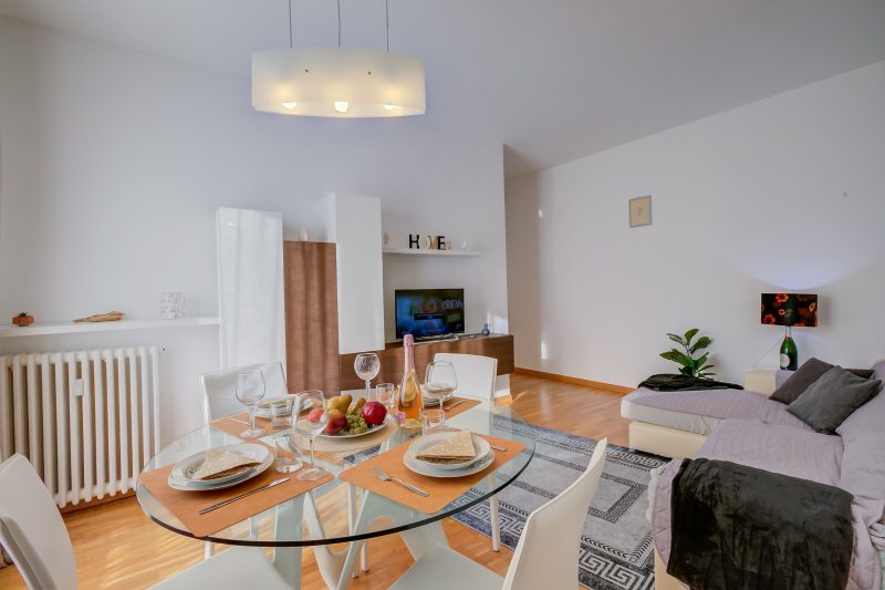 Dolce Orizzonte: 2 Balconies, 50 meters from the Lake Maggiore