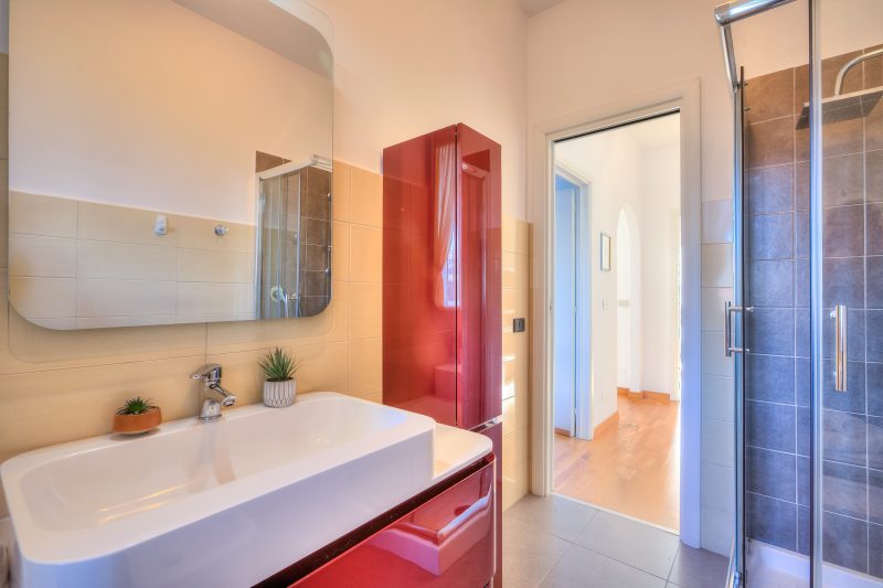 Dolce Orizzonte: 2 Balconies, 50 meters from the Lake Maggiore