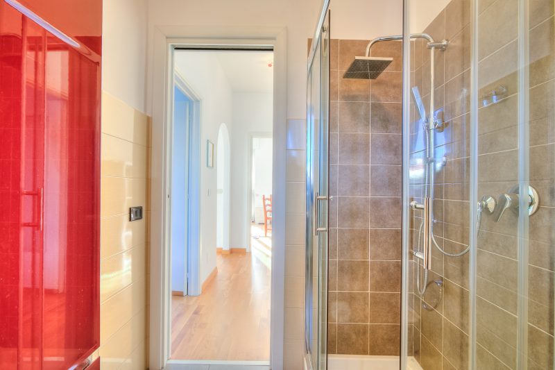 Dolce Orizzonte: 2 Balconies, 50 meters from the Lake Maggiore
