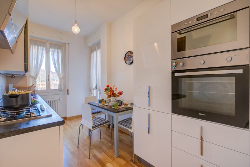 Dolce Orizzonte: 2 Balconies, 50 meters from the Lake Maggiore
