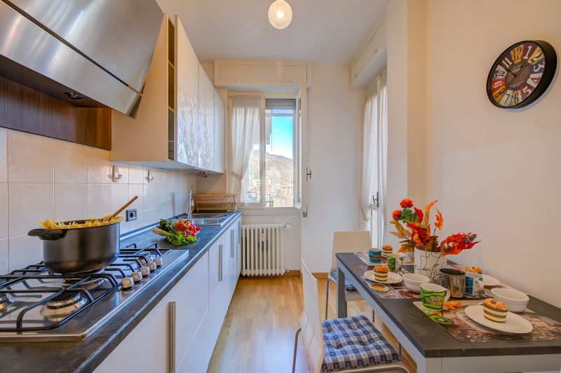Dolce Orizzonte: 2 Balconies, 50 meters from the Lake Maggiore