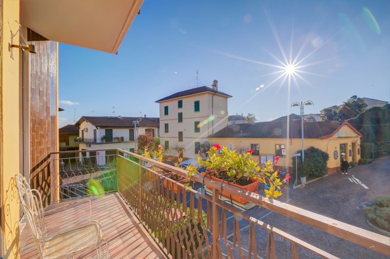 Dolce Orizzonte: 2 Balconies, 50 meters from the Lake Maggiore