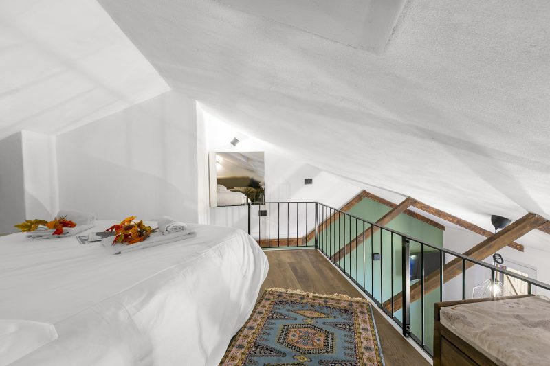 La Chicchetta Balcony & Mountain Views