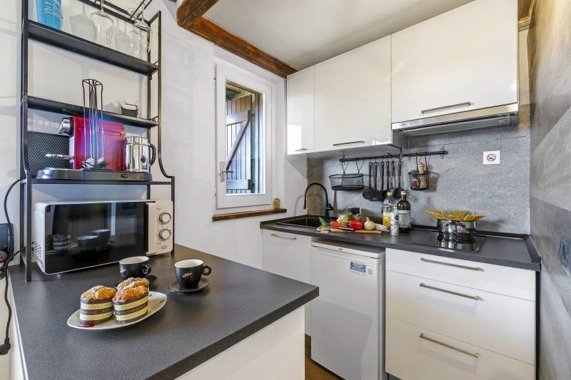 La Chicchetta Balcony & Mountain Views