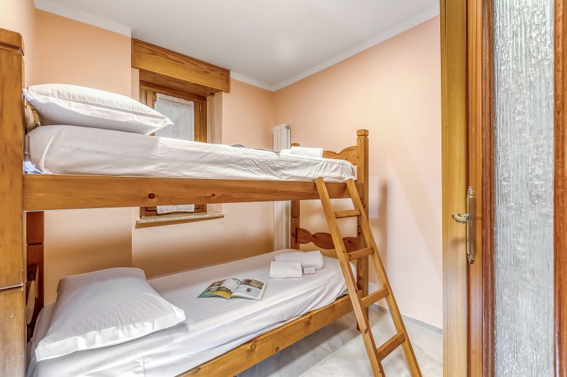 La Casa dei Nonni for 4 in Salbertrand