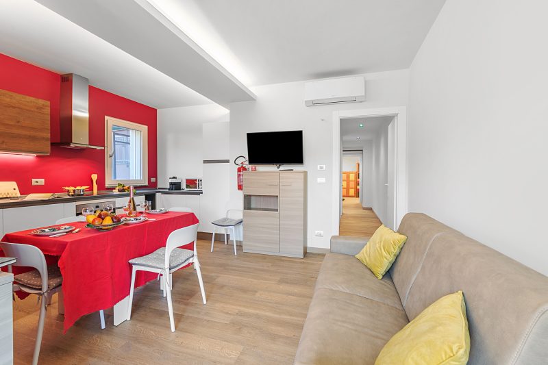 Appartamento Ciclamino with Garden and Parking