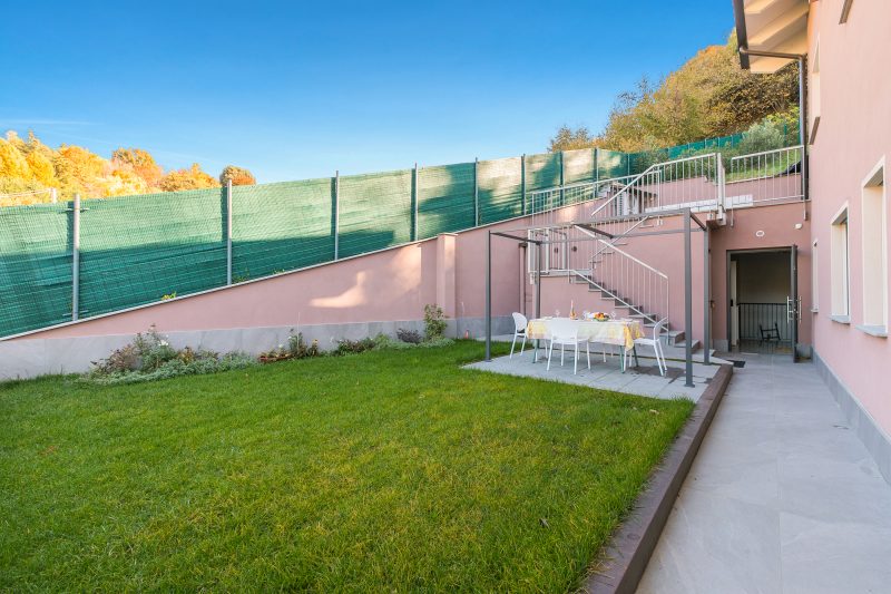 Appartamento Ciclamino with Garden and Parking