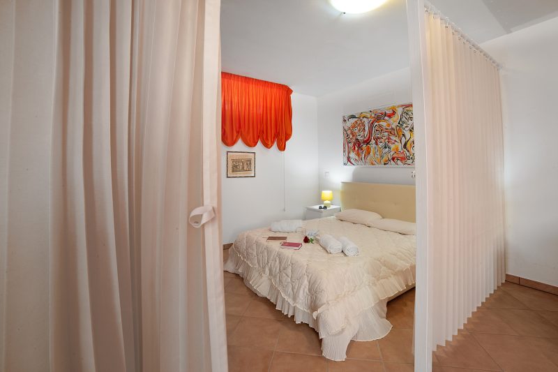 Apartment Civico 32 - Gardens & Shared Pool
