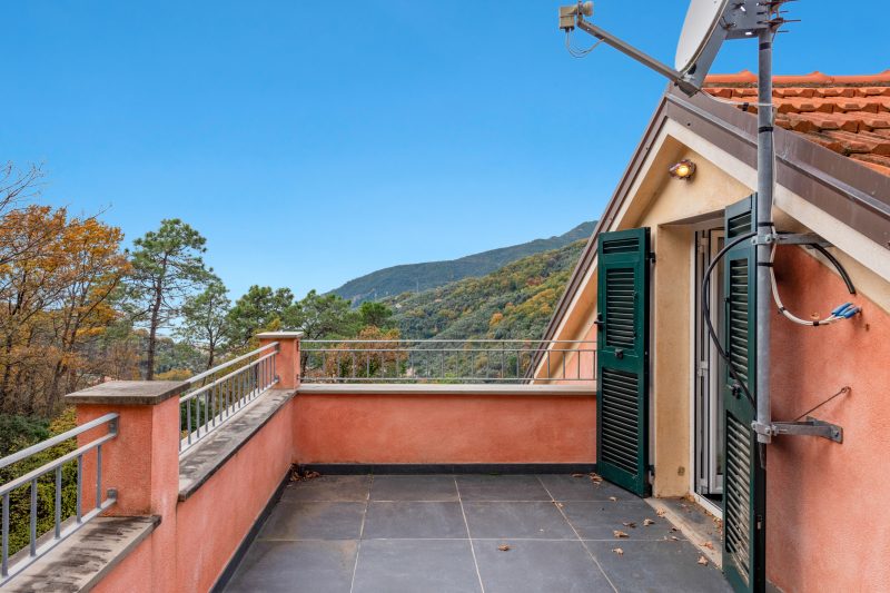 Moneglia Villa in A Quiet Place