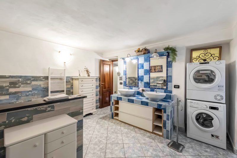 Genova House Via Caffaro