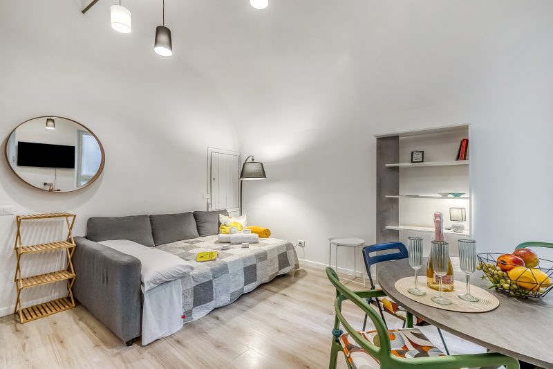 Casa di Lilo Sanremo Historic Center Apartment | Sleeps 4 | A/C