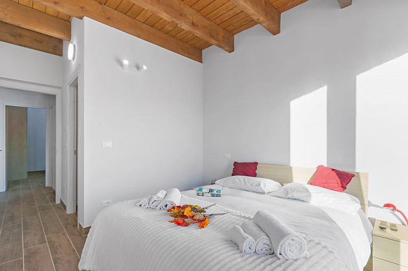 Tana Delle Volpi Alpine Apt for 6