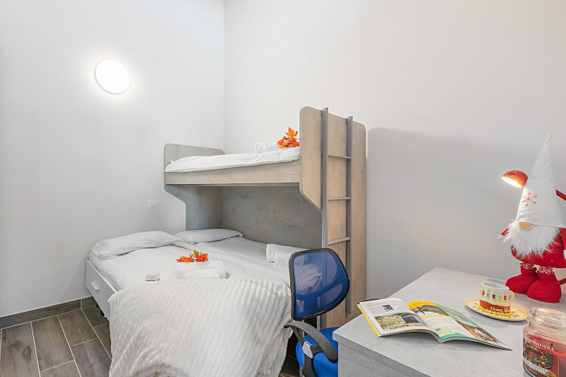 Tana Delle Volpi Alpine Apt for 6