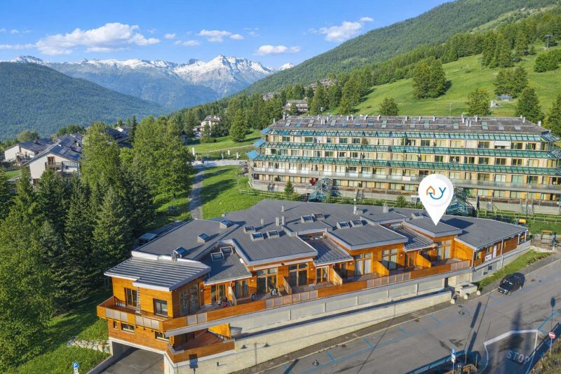 Tana Delle Volpi Alpine Apt for 6
